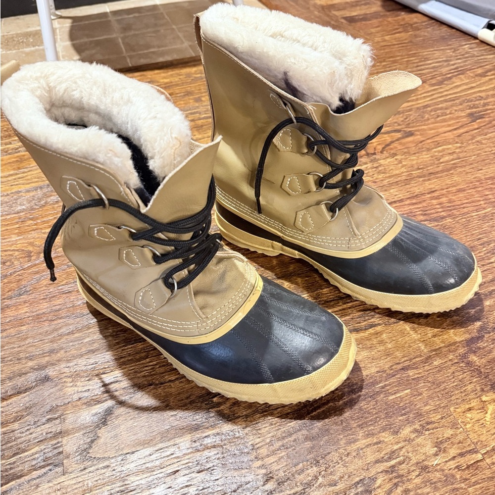 Sorel Tan and Black Men's Winter Boots